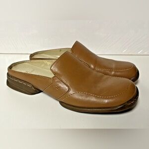 Anne Klein Women's Leather Mule Slip On Shoes with Squared Toe